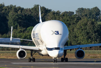F-GXLI - Airbus Transport International Airbus A330-743L