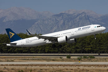 P4-KDC - Air Astana Airbus A321 NEO