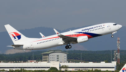9M-MLK - Malaysia Airlines Boeing 737-800