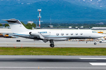 N428KS - Private Gulfstream Aerospace G-IV,  G-IV-SP, G-IV-X, G300, G350, G400, G450