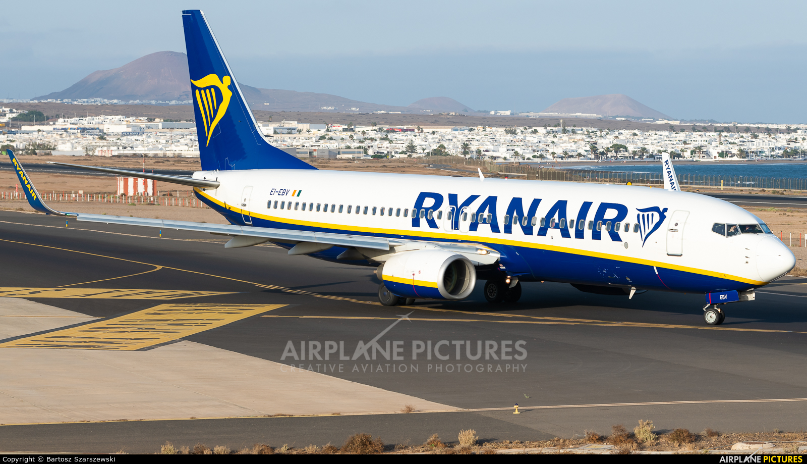 Ryanair EI-EBV aircraft at Lanzarote - Arrecife