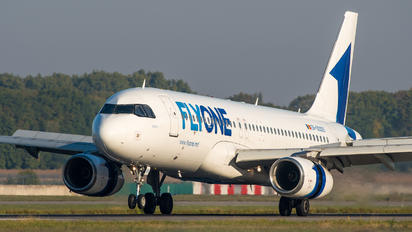 ER-00005 - FlyOne Airbus A320