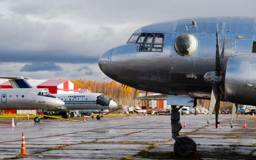 01707FLARF - Private Ilyushin Il-14 (all models)