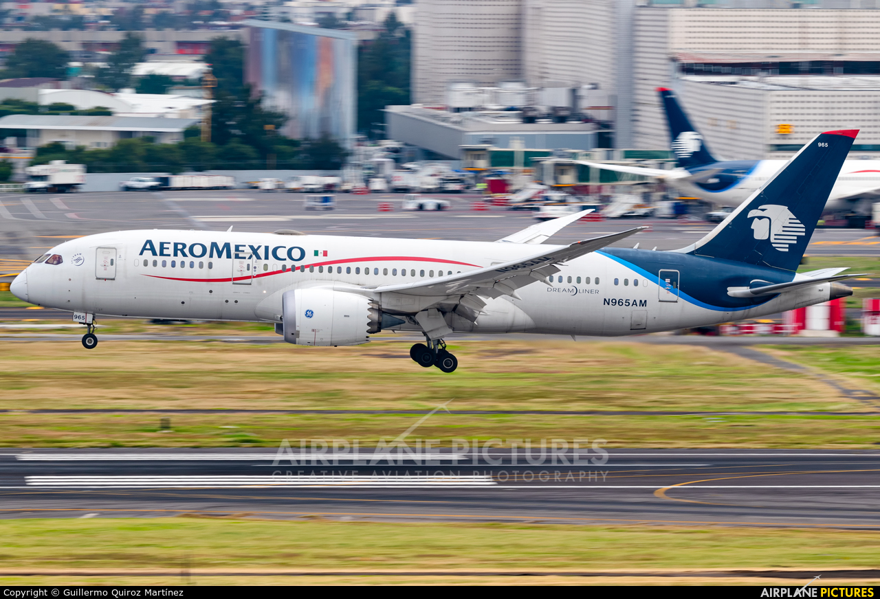 Aeromexico N965AM aircraft at Mexico City - Licenciado Benito Juarez Intl