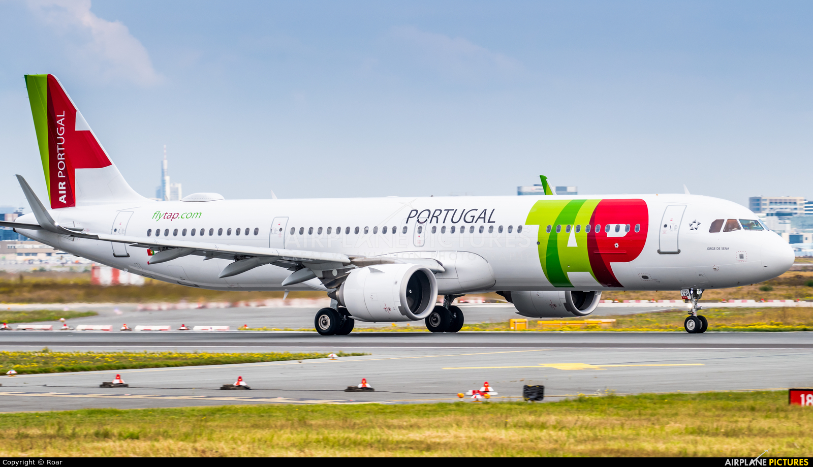 TAP Portugal CS-TXB aircraft at Frankfurt