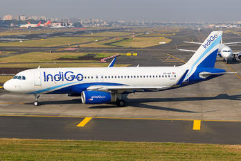 VT-IAY - IndiGo Airbus A320