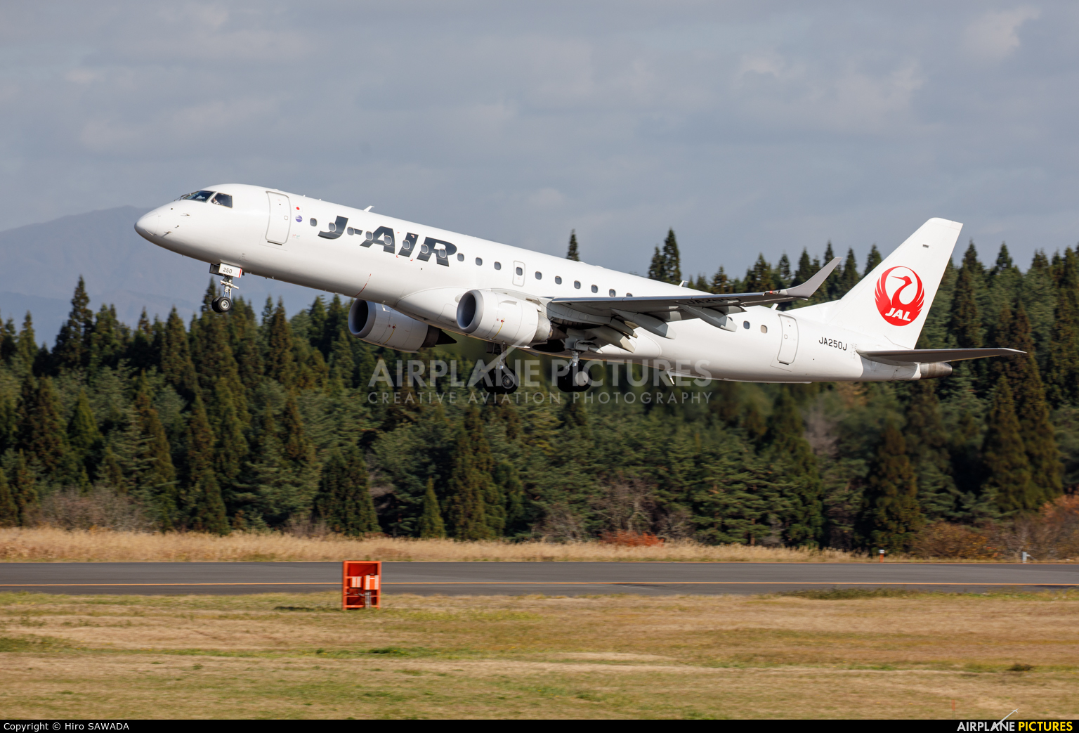 J-Air JA250J aircraft at Akita
