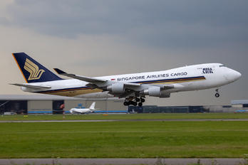9V-SFF - Singapore Airlines Cargo Boeing 747-400F, ERF