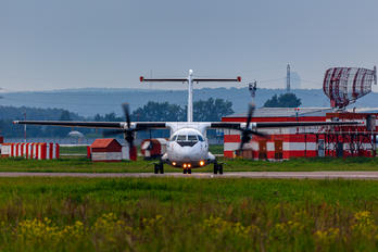 VP-BCD - UTair ATR 42 (all models)