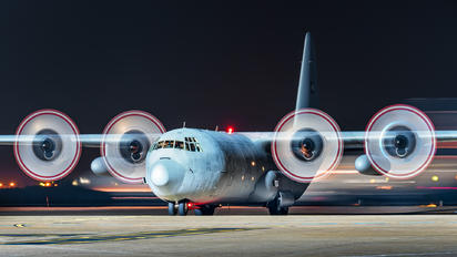 1216 - United Arab Emirates - Air Force Lockheed L-100 Hercules