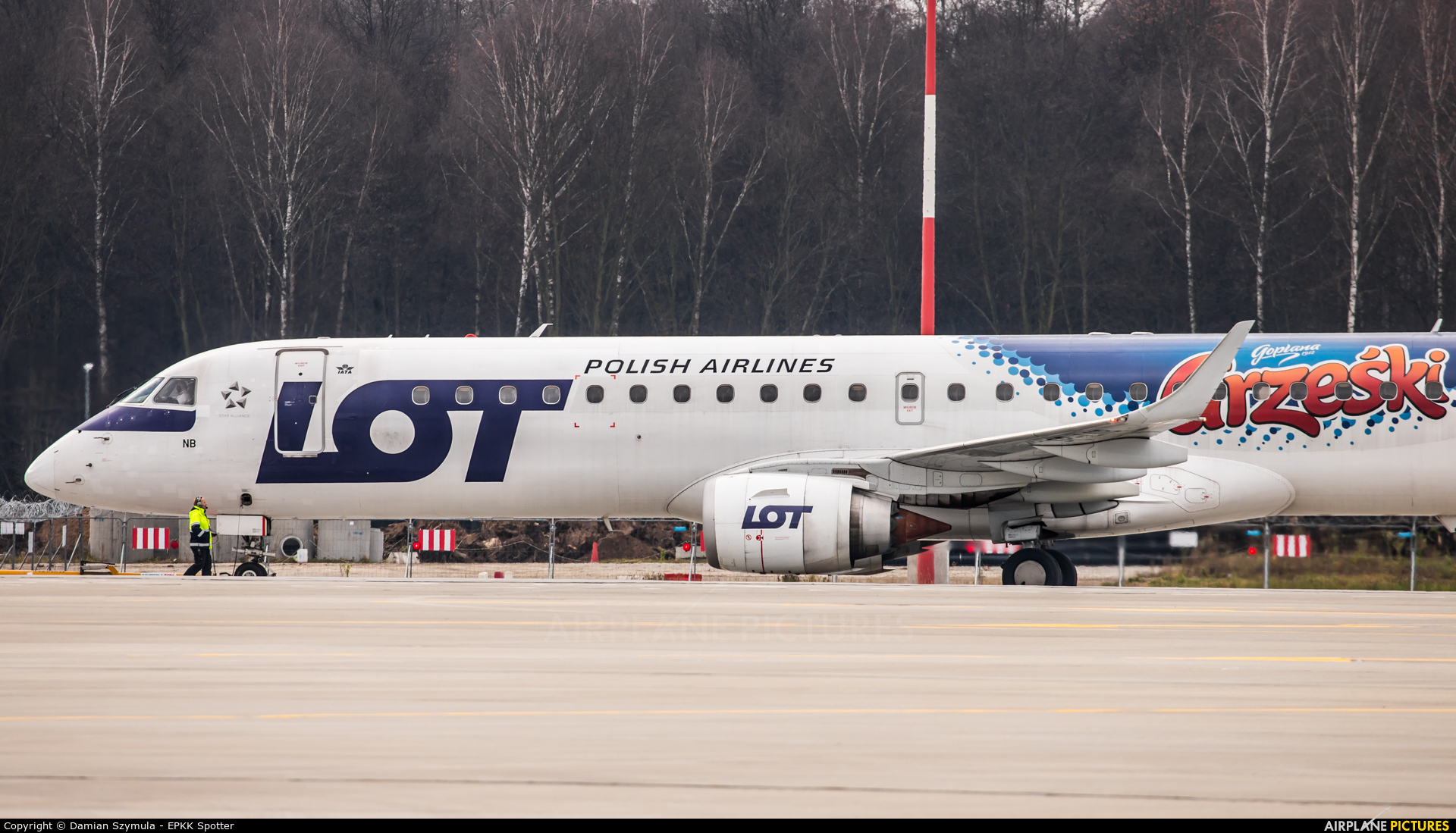 LOT - Polish Airlines SP-LNB aircraft at Kraków - John Paul II Intl