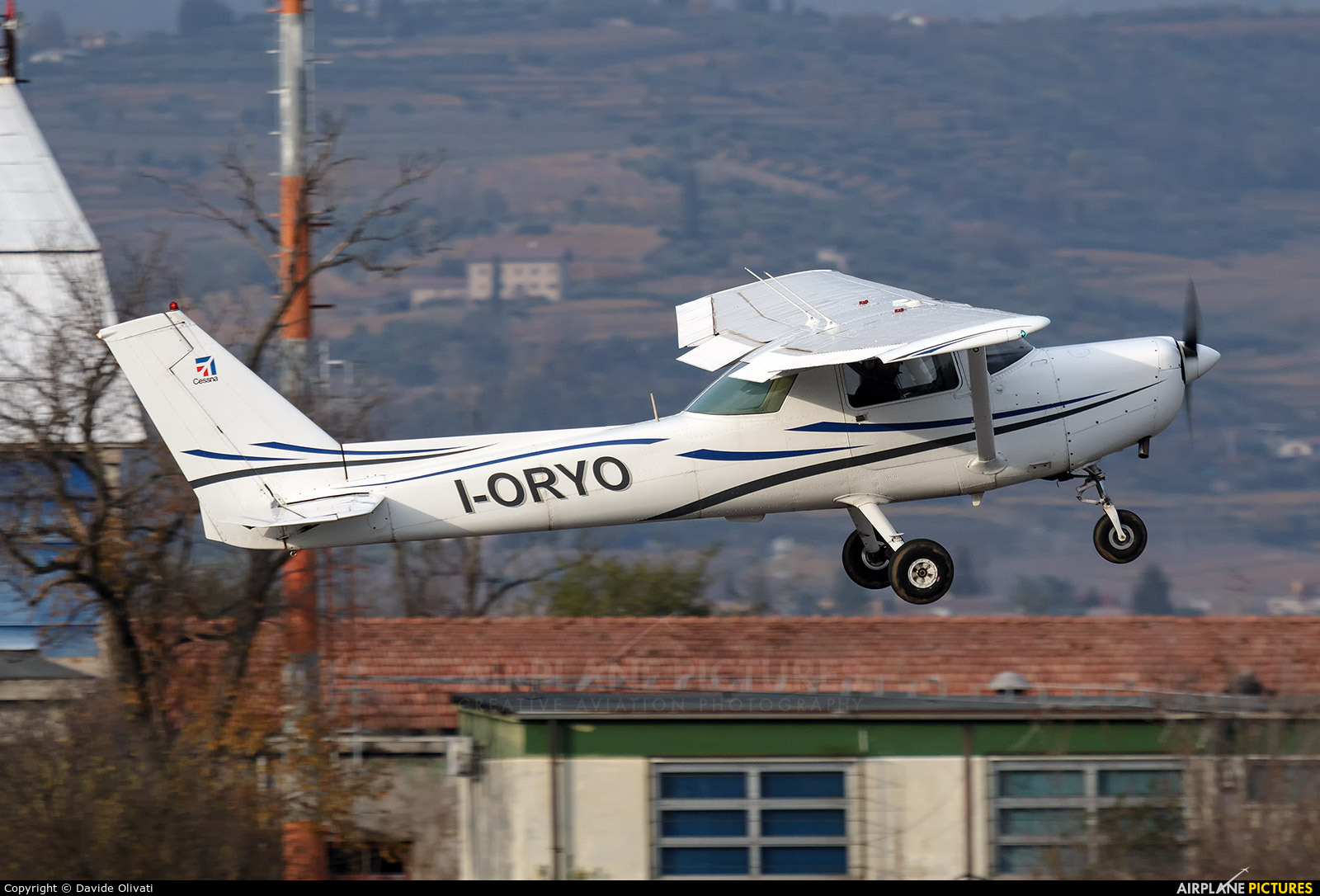 Private I-ORYO aircraft at Verona - Boscomantico