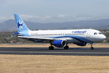 XA-IJA - Interjet Airbus A320