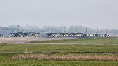 - - Netherlands - Air Force General Dynamics F-16AM Fighting Falcon