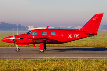 OE-FIS - RedAir Piper PA-31T Cheyenne