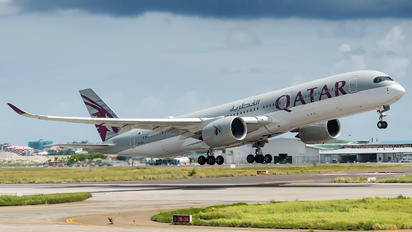 A7-ALX - Qatar Airways Airbus A350-900