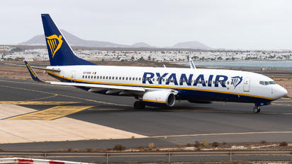 EI-EBS - Ryanair Boeing 737-800
