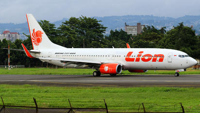 PK-LQZ - Lion Airlines Boeing 737-8GP