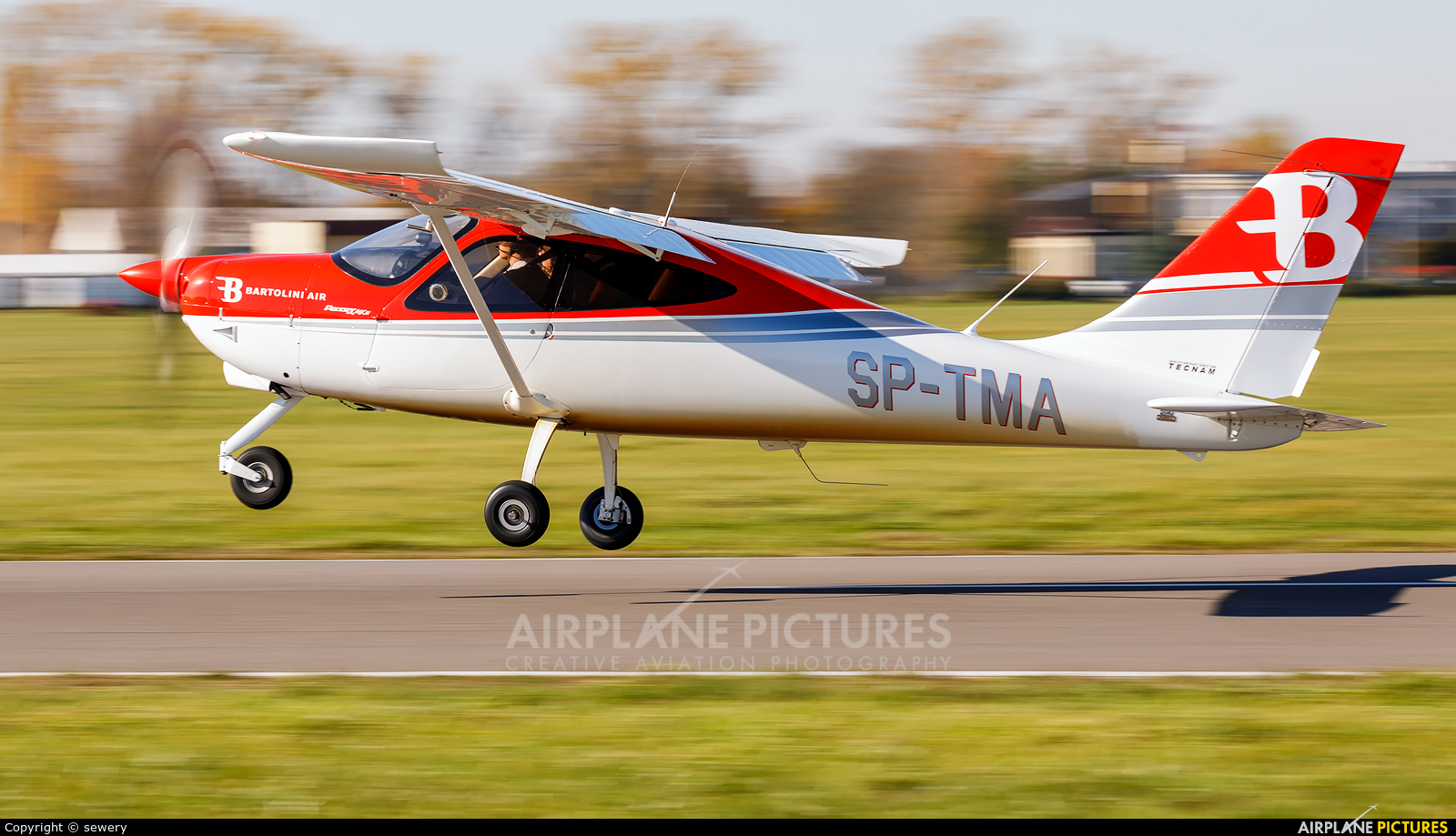 Bartolini Air SP-TMA aircraft at Piotrków Trybunalski