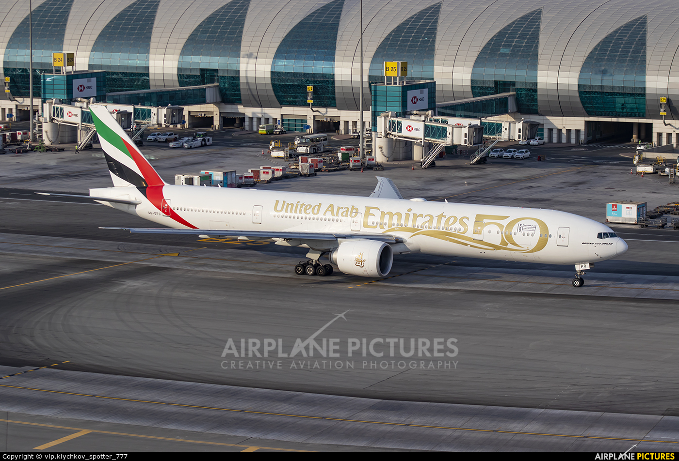 Emirates Airlines A6-EPO aircraft at Dubai Intl