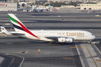 A6-EVM - Emirates Airlines Airbus A380