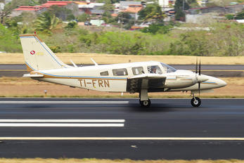 TI-FRN - AeroCaribe Air Charter Piper PA-34 Seneca