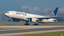 N793UA - United Airlines Boeing 777-200ER aircraft