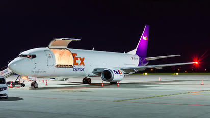 OE-IAP - FedEx Federal Express Boeing 737-400F