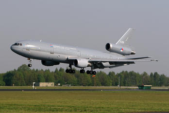 T-235 - Netherlands - Air Force McDonnell Douglas KDC-10