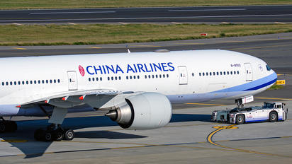 B-18002 - China Airlines Boeing 777-300ER