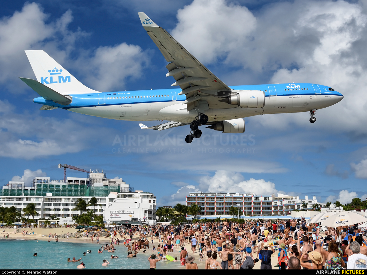 KLM PH-AON aircraft at Sint Maarten - Princess Juliana Intl