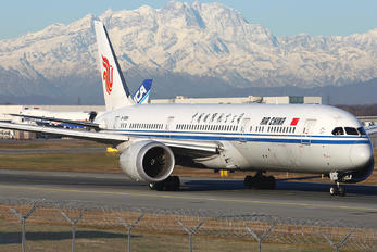 B-7898 - Air China Boeing 787-9 Dreamliner
