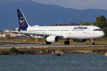 D-AIDB - Lufthansa Airbus A321