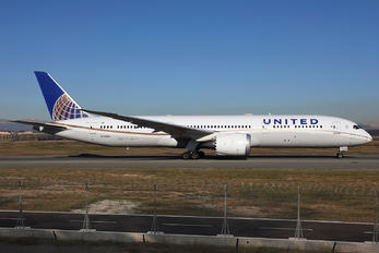 N15969 - United Airlines Boeing 787-9 Dreamliner