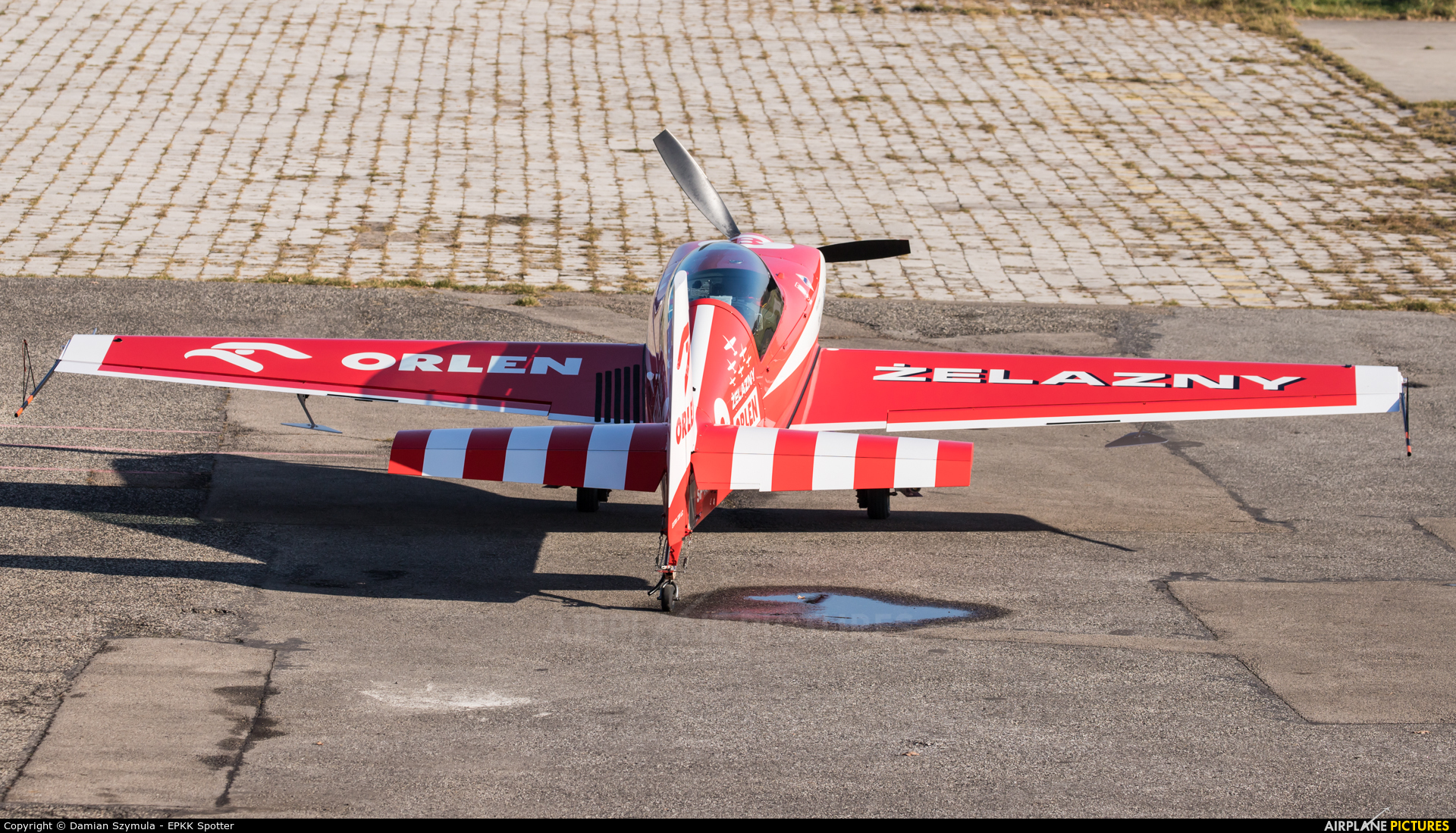 Grupa Akrobacyjna Żelazny - Acrobatic Group SP-AUP aircraft at Katowice Muchowiec