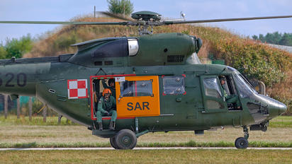 0520 - Poland - Air Force PZL W-3 Sokół