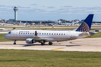 N733YX - United Express Embraer ERJ-175 (170-200)