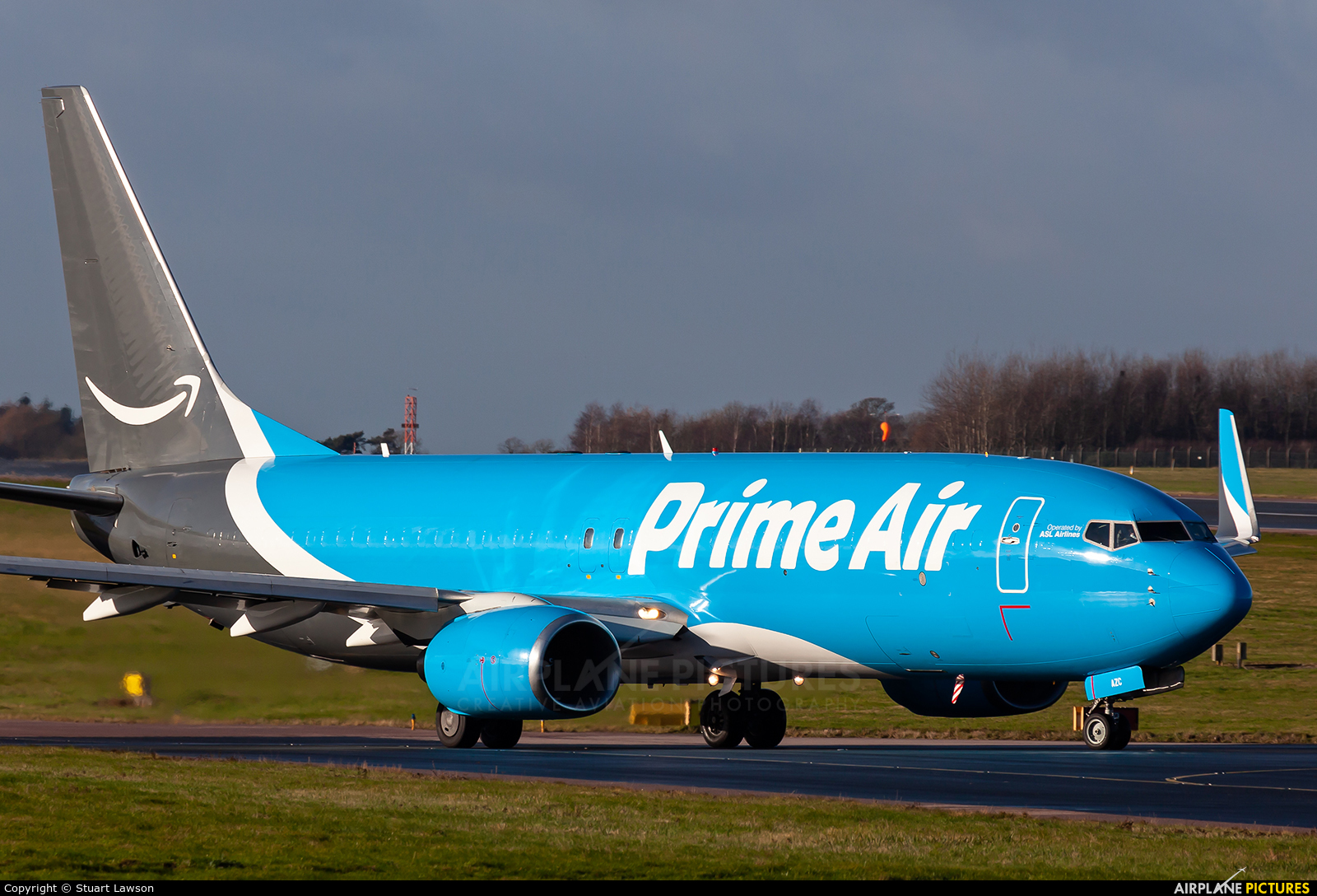 Amazon Prime Air EI-AZC aircraft at East Midlands