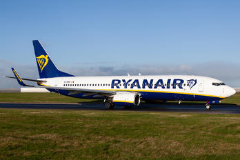 EI-DHH - Ryanair Boeing 737-800