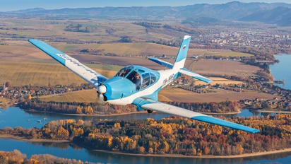 OM-MMS - Slovensky Narodny Aeroklub LET  L-40 Metasokol