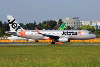 JA18JJ - Jetstar Japan Airbus A320