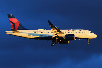 N115DU - Delta Air Lines Airbus A220-100