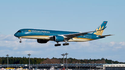 VN-A893 - Vietnam Airlines Airbus A350-900