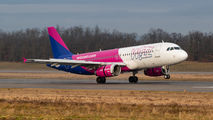 HA-LPW - Wizz Air Airbus A320 aircraft