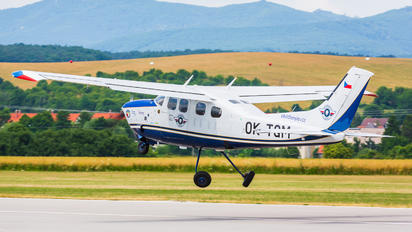OK-TGM - Private Cessna P210N Pressurised Centurion