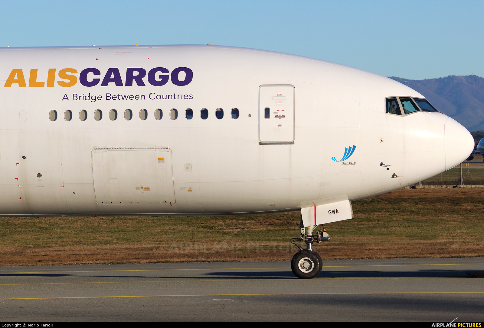 Alis Cargo EI-GWA aircraft at Milan - Malpensa