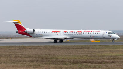 EC-MRI - Air Nostrum - Iberia Regional Canadair CL-600 CRJ-1000