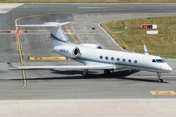 N999LX - Private Gulfstream Aerospace G-V, G-V-SP, G500, G550
