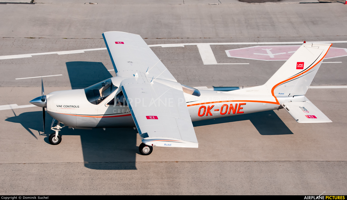 Elmontex Air OK-ONE aircraft at Ostrava Mošnov