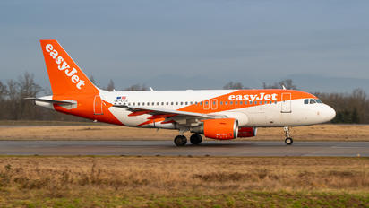 OE-LKJ - easyJet Europe Airbus A319